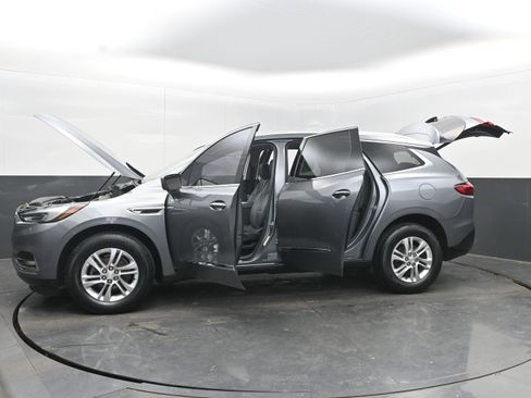 Used 2020 Buick Enclave Premium image 41