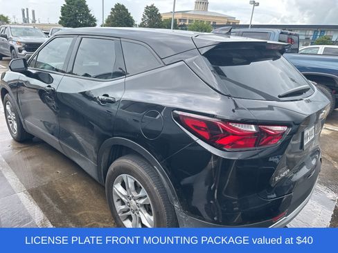 Used 2019 Chevrolet Blazer LT FWD image 3