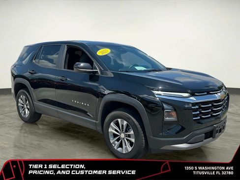 Used 2025 Chevrolet Equinox LT AWD/4WD image 13