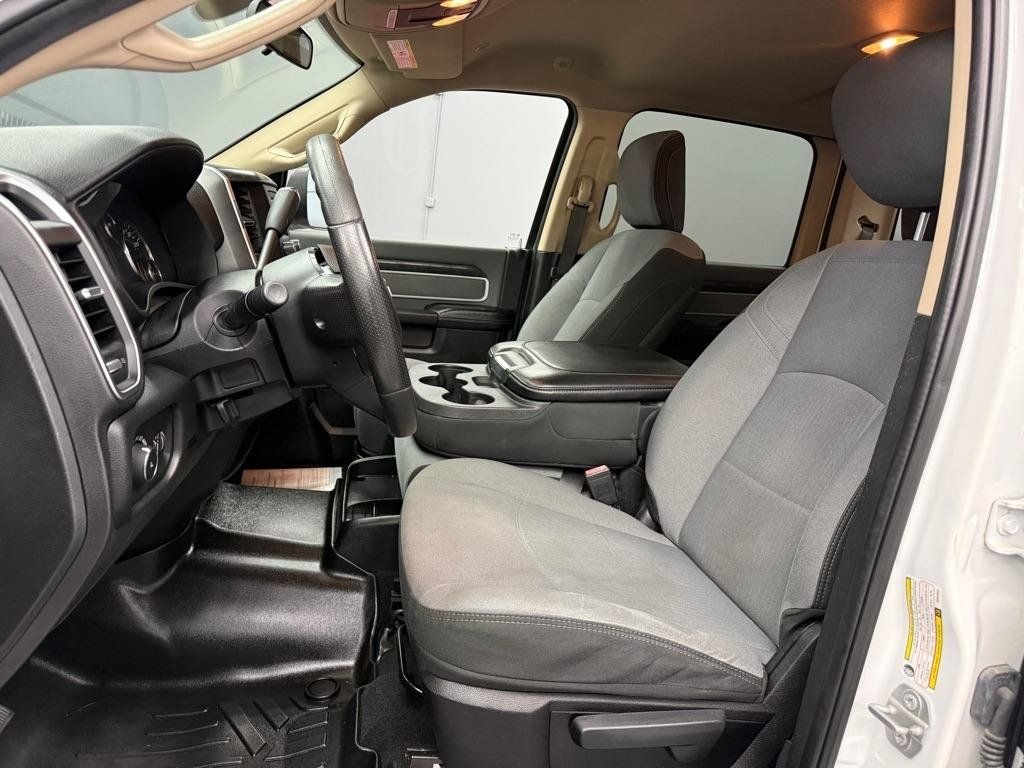 Used 2019 RAM 2500 Big Horn AWD/4WD image 13