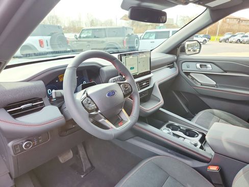 New 2026 Ford Explorer ST image 11