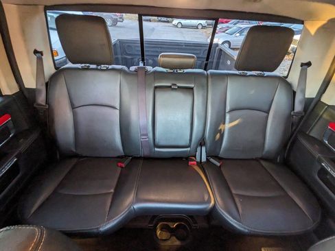 Used 2015 RAM 1500 Laramie w/ Convenience Group image 24