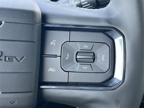 New 2026 GMC Hummer EV 4x4 Crew Cab image 13