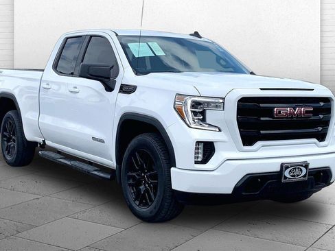 Used 2022 GMC Sierra 1500 Elevation w/ X31 Off-Road Package AWD/4WD image 1