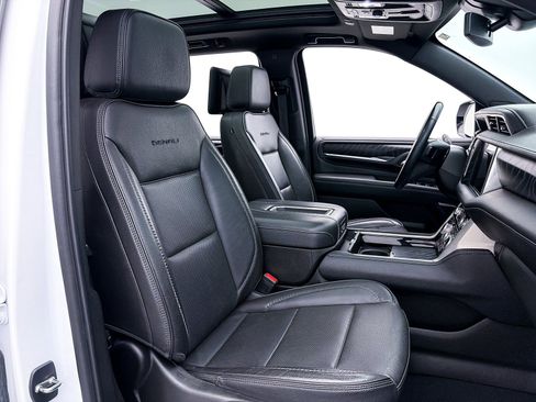 Used 2023 GMC Yukon XL Denali w/ Max Trailering Package image 37
