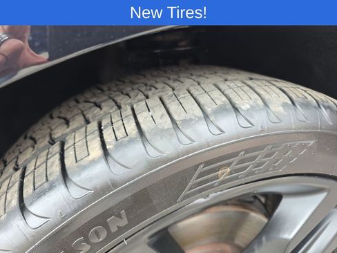 Used 2022 Ford Edge ST w/ Equipment Group 401A AWD/4WD image 42