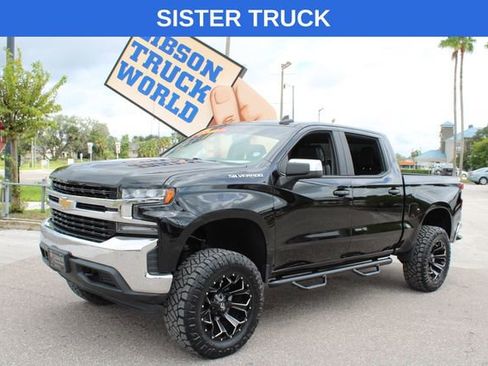 Used 2020 Chevrolet Silverado 1500 LT image 1