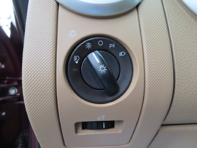 Used 2007 Mercury Mountaineer AWD image 27