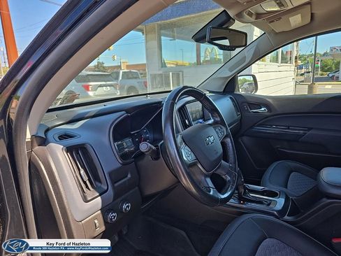 Used 2018 Chevrolet Colorado Z71 w/ Z71 Midnight Edition AWD/4WD image 37