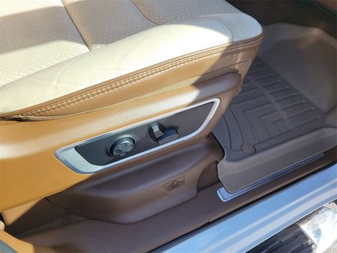 Used 2021 RAM 1500 Laramie image 35