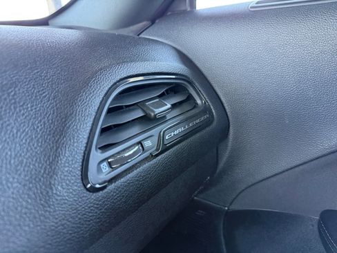Used 2020 Dodge Challenger SXT RWD image 23