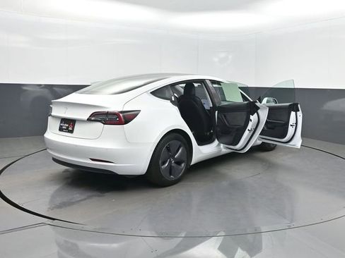Used 2019 Tesla Model 3 Standard Range Plus RWD image 32