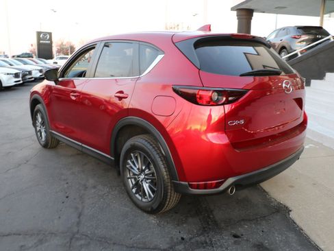Used 2020 MAZDA CX-5 Touring image 3