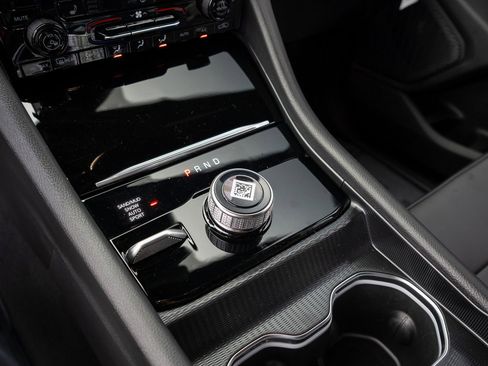 New 2025 Jeep Grand Cherokee L Limited AWD/4WD image 28