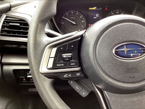 Used 2022 Subaru Crosstrek 2.0i image 21
