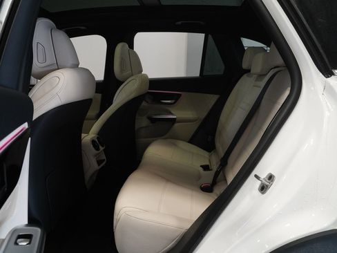 New 2026 Mercedes-Benz GLC 300 4MATIC image 13