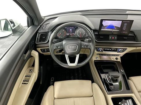 Used 2022 Audi Q5 2.0T Premium AWD/4WD image 11