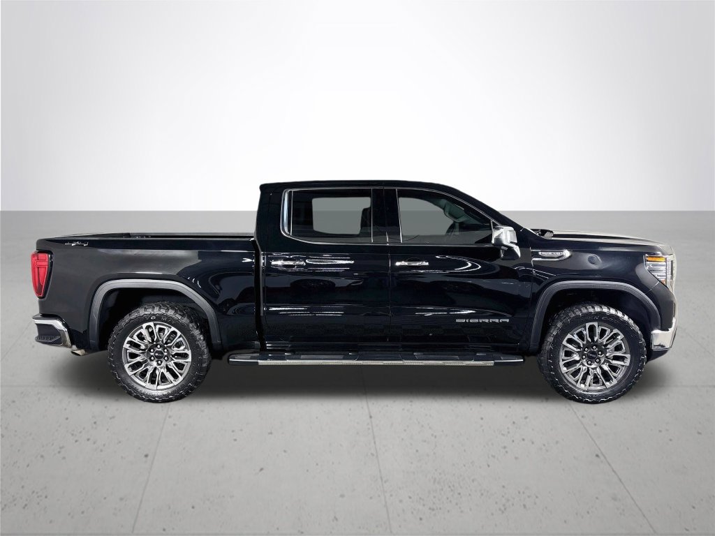 Used 2024 GMC Sierra 1500 SLT w/ SLT Premium Package AWD/4WD image 5