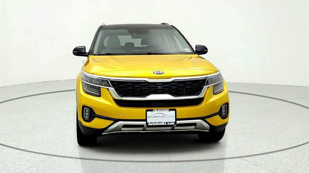 Used 2021 Kia Seltos SX AWD/4WD image 2