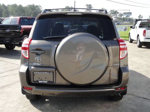 Used 2012 Toyota RAV4 4WD w/ Value Pkg image 4