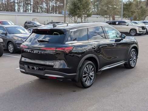New 2026 INFINITI QX60 Luxe w/ Cargo Package AWD/4WD image 3
