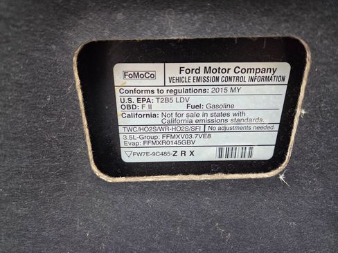 Used 2015 Ford Flex SE image 24