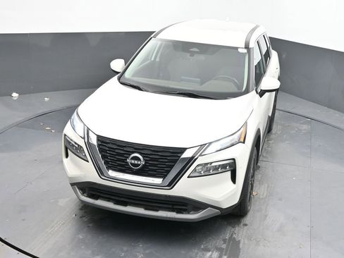 Used 2023 Nissan Rogue SV image 37