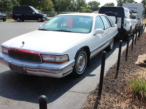 Used 1996 Buick Roadmaster Limited RWD image 9