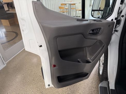 Used 2023 Ford Transit 250 Low Roof w/ Exterior Upgrade Package image 32