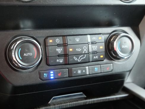 Used 2020 Ford F250 Lariat w/ Lariat Ultimate Package AWD/4WD image 33