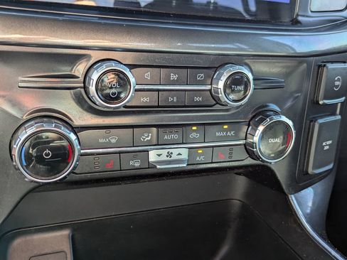 Used 2022 Ford F150 XLT w/ Equipment Group 302A High image 17