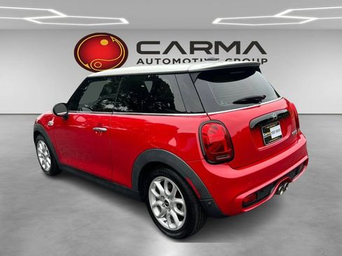 Used 2019 MINI Cooper S FWD image 3
