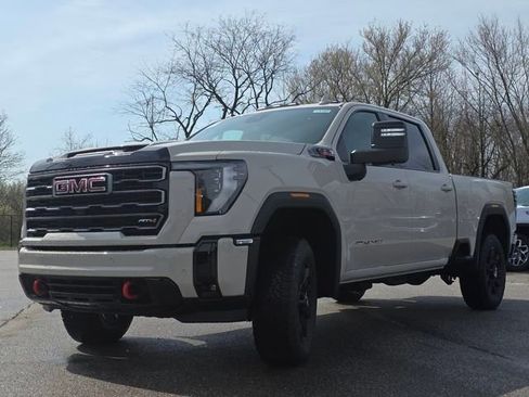 New 2026 GMC Sierra 2500 AT4 AWD/4WD image 12