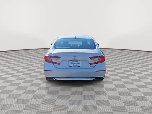 Certified 2018 Honda Accord Touring image 6