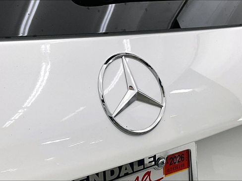 Certified 2022 Mercedes-Benz GLB 250 image 7