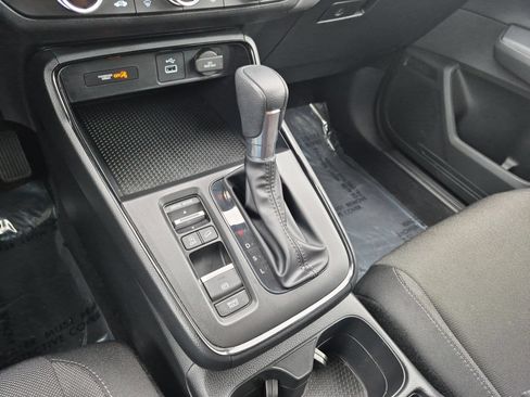 Used 2024 Honda CR-V LX image 18