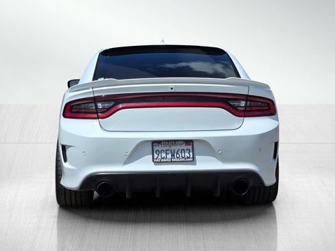 Used 2022 Dodge Charger R/T w/ Plus Group RWD image 6