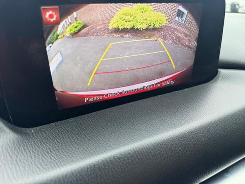 Used 2019 MAZDA CX-5 Sport FWD image 20