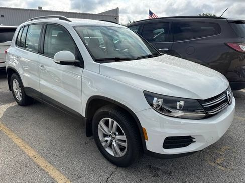 Used 2017 Volkswagen Tiguan S FWD image 6