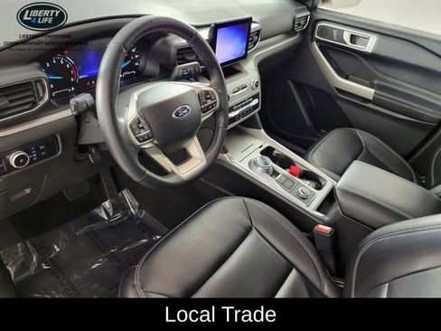 Used 2023 Ford Explorer XLT w/ Equipment Group 202A image 12