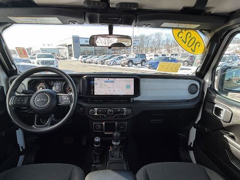 Used 2024 Jeep Wrangler Sport image 23