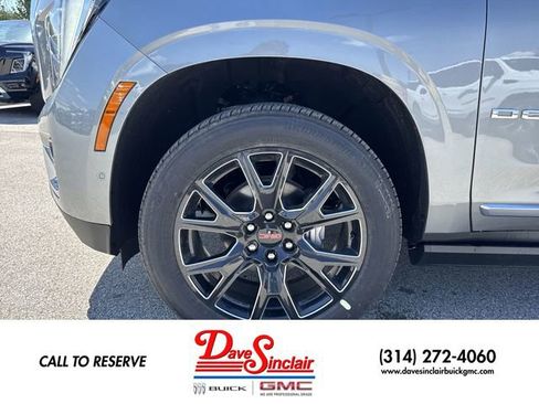 New 2026 GMC Yukon Denali w/ Sun & Power Step Package AWD/4WD image 10