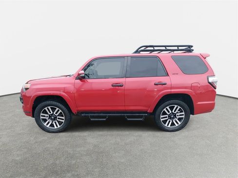 Used 2016 Toyota 4Runner Limited image 8