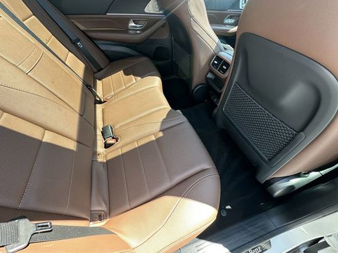 Certified 2024 Mercedes-Benz GLE 350 4MATIC w/ Driver Assistance Package image 18