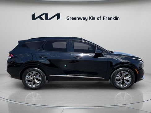Used 2025 Kia Sportage SX FWD image 8