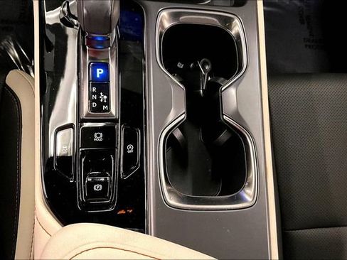 Used 2024 Lexus NX 250 FWD w/ Towing Package (2000 Lbs) image 36