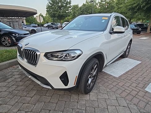Used 2024 BMW X3 xDrive30i w/ Premium Package AWD/4WD image 4