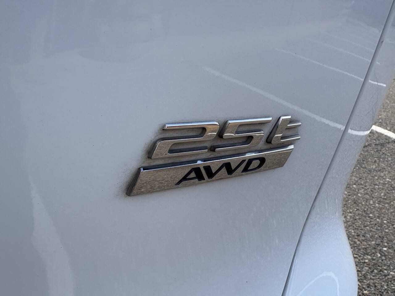 Used 2019 Jaguar F-PACE AWD/4WD image 12