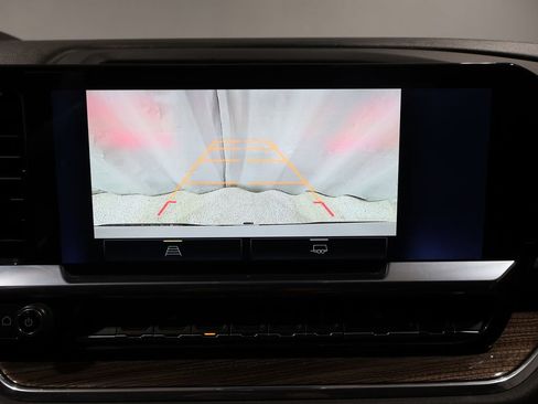 Used 2023 Chevrolet Silverado 1500 LT image 27