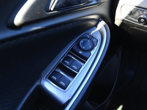 Used 2024 Chevrolet Malibu LT image 21